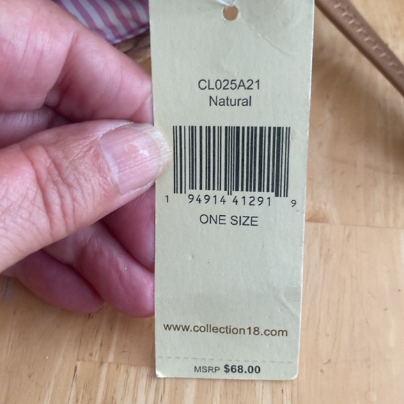 Collection XIIX Tan Woven Crossbody Bag with Shell Details - Picture 4 of 10